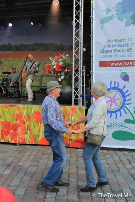 粗眉仔, 旅遊, Travel, 渡假, 觀光, sightseeing, 歐洲, Europe, 芬蘭, 赫爾辛基, 愛沙尼亞, 塔林, 拉脫維亞, 里加, 古城, 波羅的海, 世界文化遺產, Finland, Helsinki, Baltic Sea, Estonia, Latvia, Riga, Sigulda, Tallinn, world heritage 