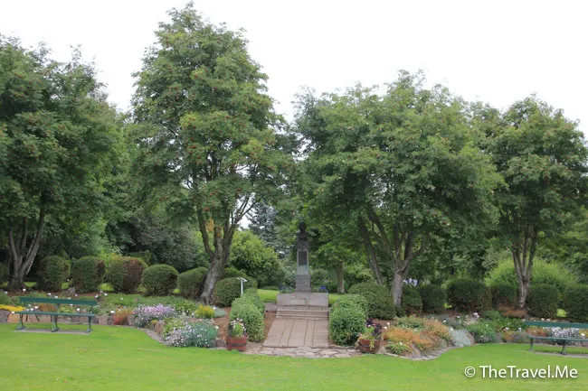 粗眉仔, 旅遊, Travel, 渡假, 觀光, sightseeing, 歐洲, 冰島, 北極, 瀑布, 熔岩, 冰山, Europe, Iceland, Golden Circle, 火山, volcano, Reykjavik, Akureyri, lake Myvatn, glacier, 冰川