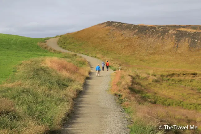 粗眉仔, 旅遊, Travel, 渡假, 觀光, sightseeing, 歐洲, 冰島, 北極, 瀑布, 熔岩, 冰山, Europe, Iceland, Golden Circle, 火山, volcano, Reykjavik, Akureyri, lake Myvatn, glacier, 冰川