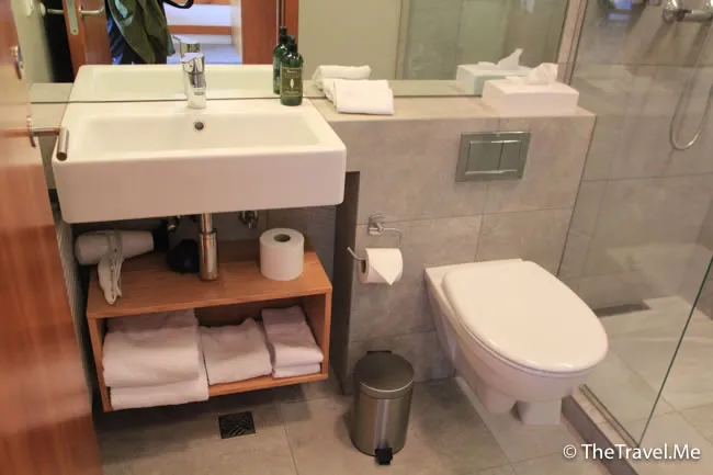 粗眉仔, 旅遊, Travel, 渡假, 觀光, sightseeing, 歐洲, 冰島, 北極, 瀑布, 熔岩, 冰山, Europe, Iceland, Golden Circle, 火山, volcano, Reykjavik, Akureyri, lake Myvatn, glacier, 冰川