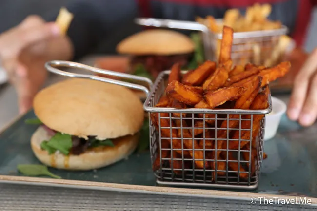 粗眉仔, 旅遊, Travel, 渡假, 觀光, sightseeing, 歐洲, 冰島, 北極, 瀑布, 熔岩, 冰山, Europe, Iceland, Golden Circle, 火山, volcano, Reykjavik, Akureyri, lake Myvatn, glacier, 冰川