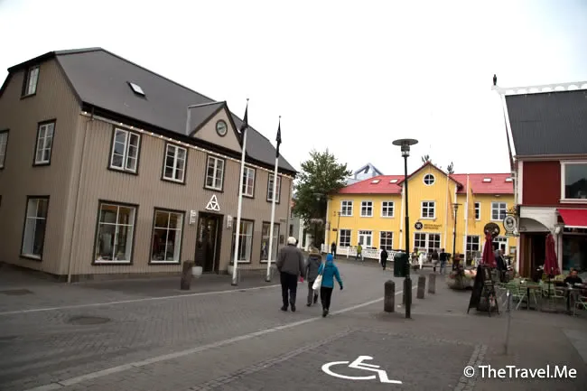 粗眉仔, 旅遊, Travel, 渡假, 觀光, sightseeing, 歐洲, 冰島, 北極, 瀑布, 熔岩, 冰山, Europe, Iceland, Golden Circle, 火山, volcano, Reykjavik, Akureyri, lake Myvatn, glacier, 冰川